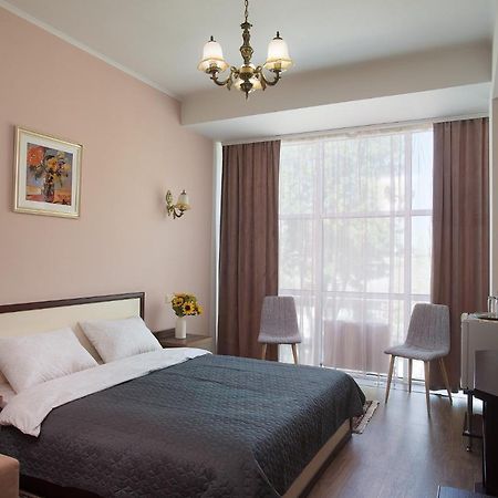 Art Hotel キシナウ エクステリア 写真