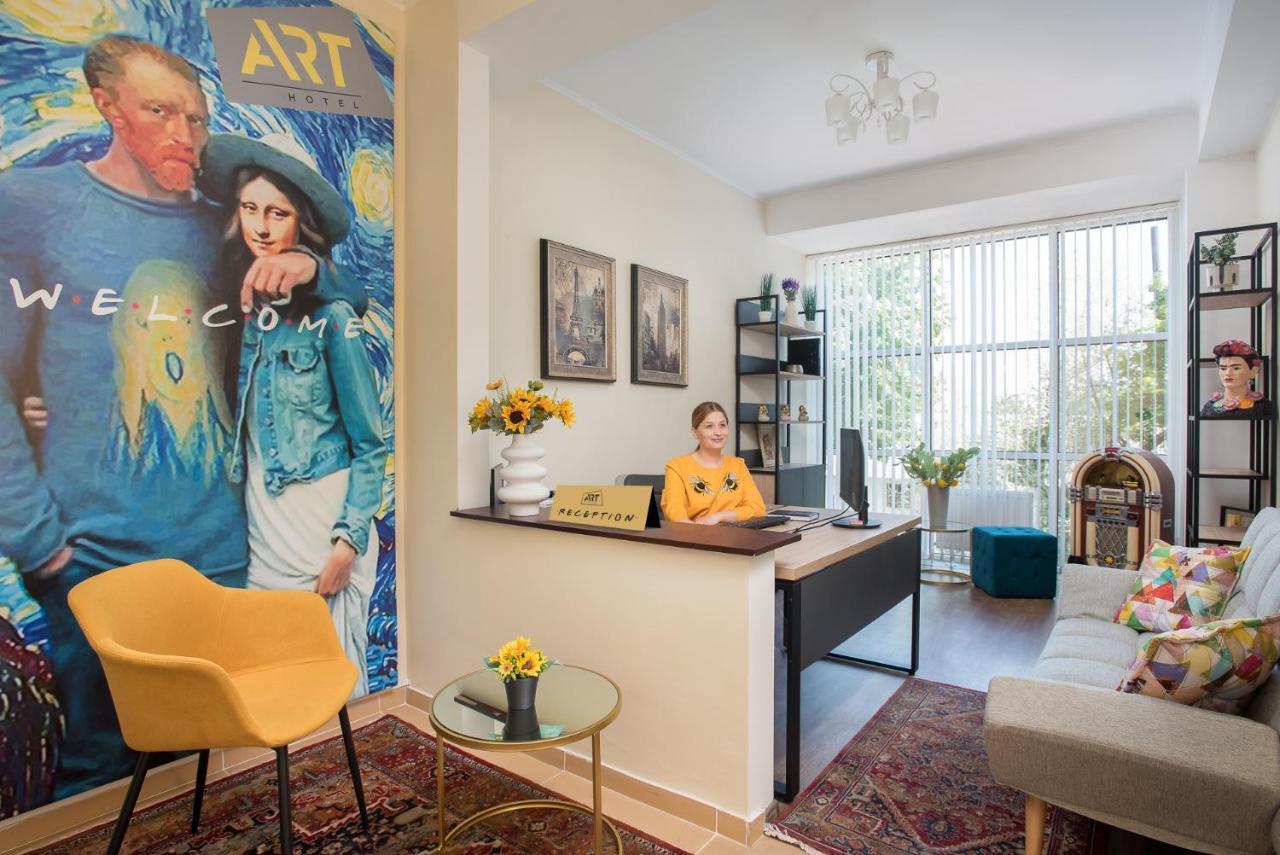 Art Hotel キシナウ エクステリア 写真